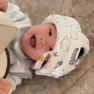 ToddleGuard Pro™ - Adjustable Baby Safety Helmet & Head Protector